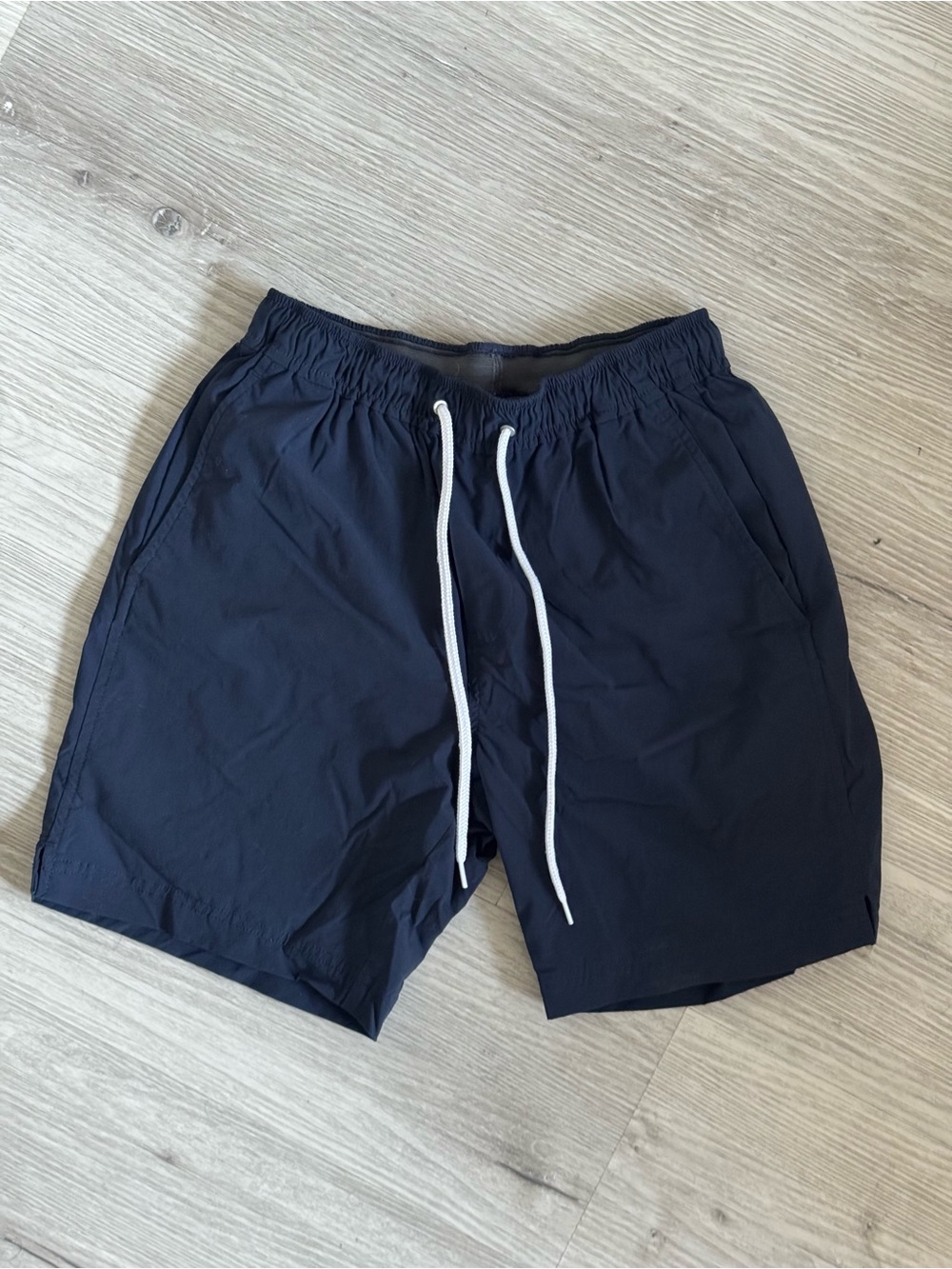 Everlane Men’s Navy Drawstring Swim Shorts